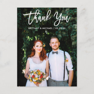 Moderne Brush Script Huwelijk Bruid Bruidegom Foto Briefkaart