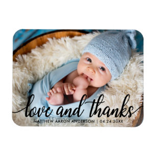 Moderne Calligrafie Script Nieuwe babyliefde en Be Magneet