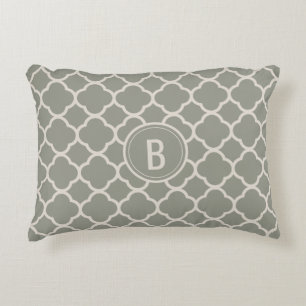Moderne chic altijdgroene monogram vierlobbig patr accent kussen