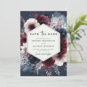 Moderne Chic Bourgondische bruiloft Save The Date (Staand voorkant)