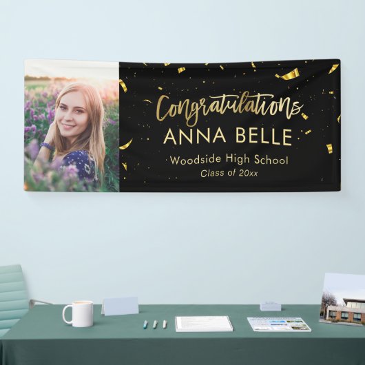 Moderne chic Script Elegant Gold Afstuderen foto Spandoek (Beurs)