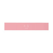 Moderne Chique Pastel Roze Script Monogram Bruilof Uitnodigingen Wikkel (Vlak)