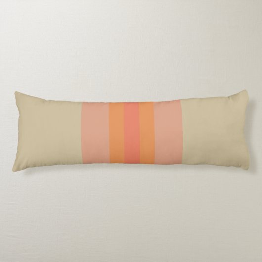 Moderne Coral Beige Striped Pattern Lichaamskussen (Voorkant)