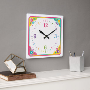 Moderne decoratieve klok voor thuis en kantoor