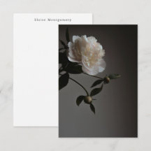 Moderne & donkere, gedempte bloemenfoto en aangepa