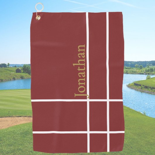 Moderne donkerrood en goud minimalistische aangepa golfhanddoek