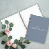 Moderne Dusty Blue Chic Script Vrijgezellenfeest G Notitieboek