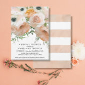 Moderne eenvoudige bloeiende koraalbloemen bridal kaart