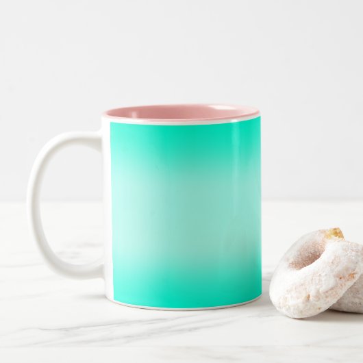 Moderne Eenvoudige groene Turquoise Verloopkleur Tweekleurige Koffiemok (Met donut)