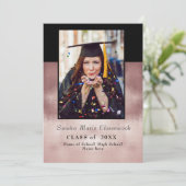 Moderne Eenvoudige Minimaal Roos Zwart afstuderen Aankondiging (Staand voorkant)