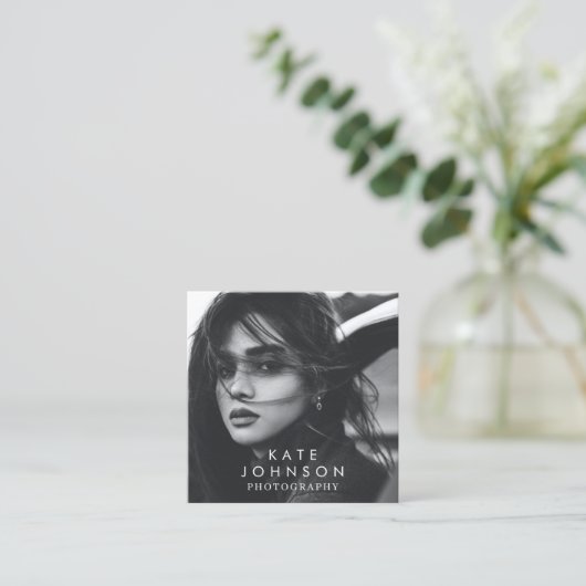 Moderne Eenvoudige minimale foto-QR-code Sociale m Vierkante Visitekaartje (Staand voorkant)