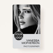 Moderne eenvoudige minimalistische professionele f badge (Voorkant)