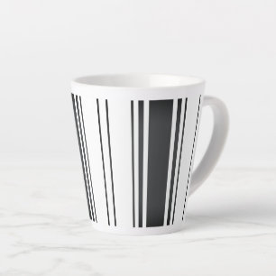Moderne eenvoudige minimalistische zwarte en witte latte mok
