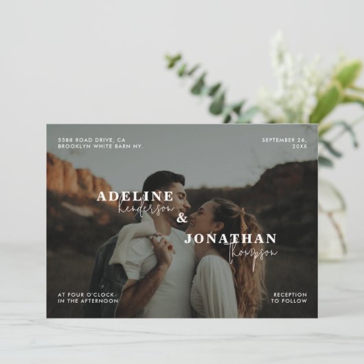 Moderne eenvoudige, stijlvolle schrijfwijze voor f kaart (Staand voorkant)