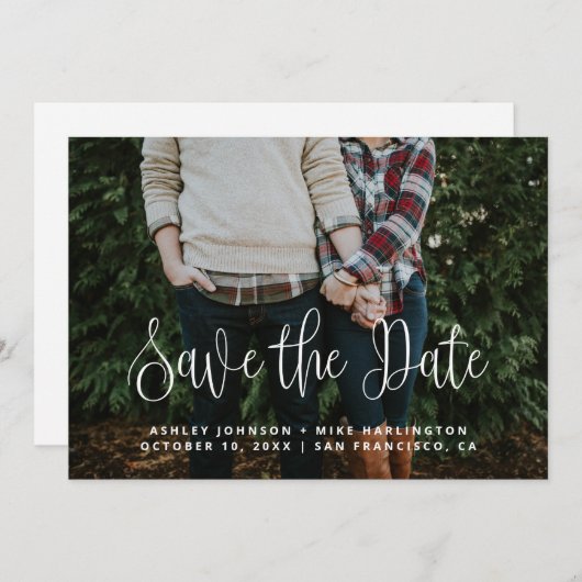 Moderne, eenvoudige witscript calligrafie bruiloft save the date (Voorkant / Achterkant)