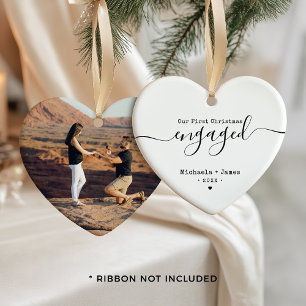 Moderne Eerste Kerstmis Verloving Namen & Foto Keramisch Ornament