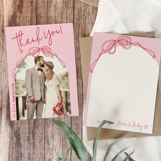 Moderne eigenzinnige hand getekend boog roze foto bedankkaart