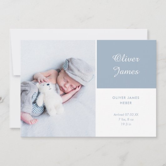 Moderne Elegant Blue Baby Boy Script Foto geboorte Aankondiging (Voorkant)