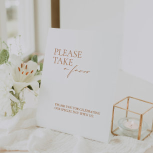 Moderne Elegant Calligraphy White Favors Reclamebord Met Voetstuk