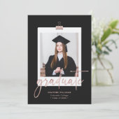 Moderne Elégant Faire-part de graduation (Debout devant)