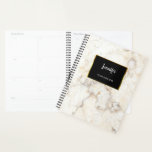 Moderne élégant marbre blanc motif personnel<br><div class="desc">Moderne élégant marbre blanc et doré à motif de marbre à motif personnel planner. Ajoutez votre nom et votre texte à l'avant.</div>