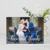 Moderne Élégant Script Love Merci Photo Mariage (Debout devant)