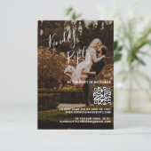 Moderne Elegant Script QR Code bruiloft RSVP Kaartje (Staand voorkant)