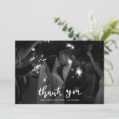 Moderne elegante dank u script foto bedankkaart (Staand voorkant)