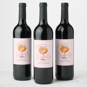 Moderne Elegante Liefde bij Eerste Spritz Vrijgeze Wijn Etiket