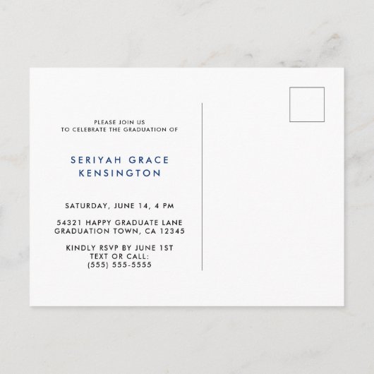 Moderne elegante minimalistische Afstuderen script Aankondigingskaart (Achterkant)