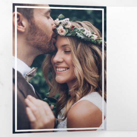 Moderne Elegante Multi Foto QR Code Bruiloft Drieluik Uitnodiging (Binnenzijde eerst)