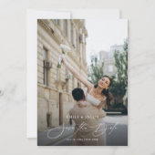 Moderne Elegante Script Foto Bruiloft Save the Dat Date (Voorkant)
