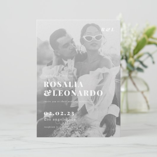 Moderne Elegante Zwart-Wit Fotobruiloft Kaart (Staand voorkant)