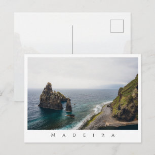 Moderne en sombere Madeira-ocean landschapsfoto Briefkaart