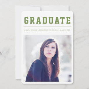 Moderne en stout diploma-uitreiking groen aankondiging