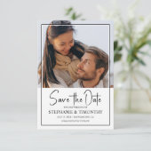 Moderne Enregistrer la carte Faire-part photo Date (Debout devant)