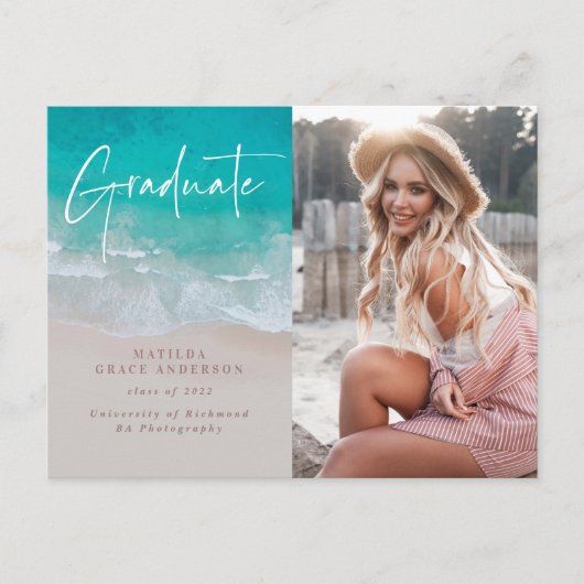 Moderne foto afstuderen oceaanstrandscript modern briefkaart (Voorkant)