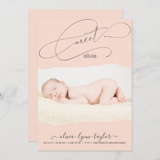 Moderne foto gescheurde papierraam geboorteaankond kaart