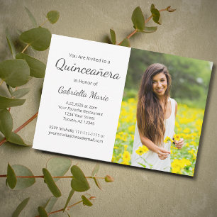 Moderne foto Quinceañera grijze typografie Uitnodiging Briefkaart