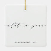 Moderne fotocollage wat een jaar wit monogram keramisch ornament (Achterkant)