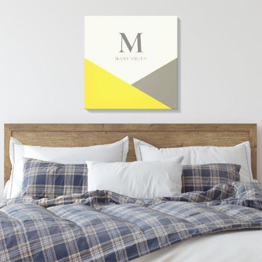 Moderne geel en grijze geometrische monogram canvas afdruk (Insitu (Slaapkamer))