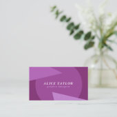 Moderne geometrische paarse monochrome huisontwerp visitekaartje (Staand voorkant)