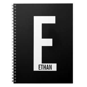 Moderne gepersonaliseerde vette monogram en naam notitieboek
