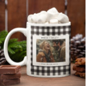 Moderne geruite rustieke Monogram Foto Kerstmis Koffiemok