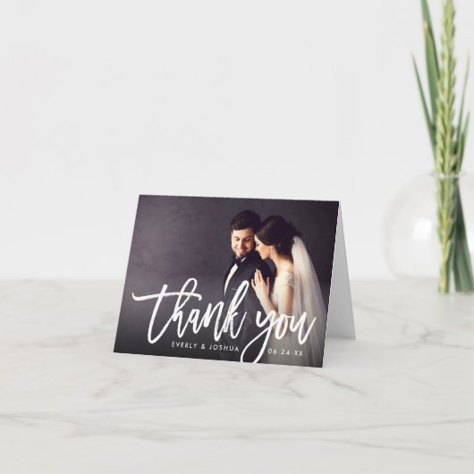 Moderne Getypte Script Huwelijksfoto Bedankkaart (Voorkant)