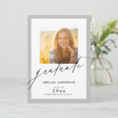 Moderne grijs legant script 2 foto-Afstuderen (Staand voorkant)