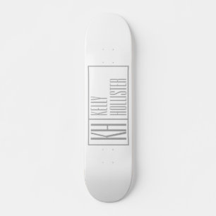 Moderne grijze Initialen en Logo Skateboard