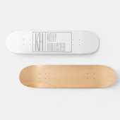 Moderne grijze initialen en naamlogo skateboard (Horizontaal)