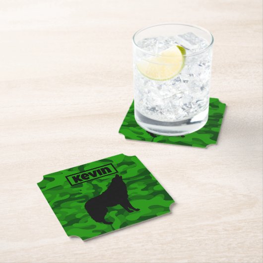 Moderne Groene Camo Zwart Wolf Silhouet Monogram | Kartonnen Onderzetters (Insitu)