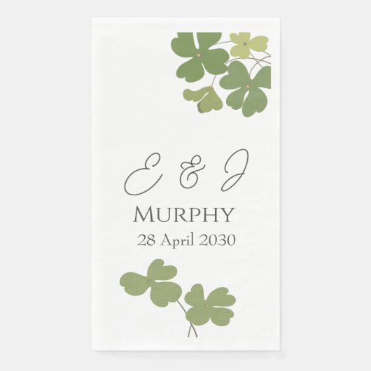 Moderne Groene Ierse Leaf Clover Wedding Servet (Voorkant)
